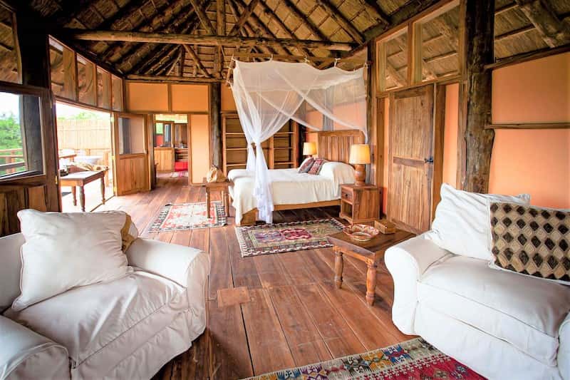 Semliki Safari Lodge room